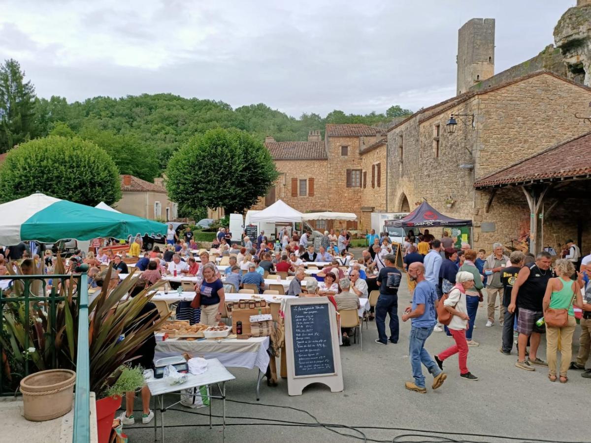 Hauts De Sentelines Sejour Authentique En Pleine Nature Gavaudun Esterno foto