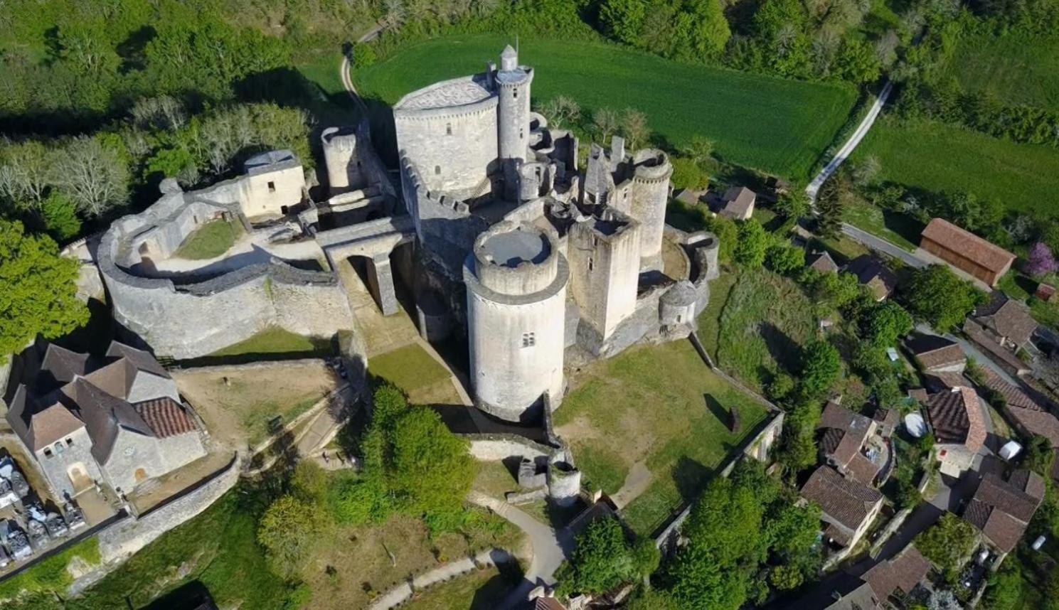 Hauts De Sentelines Sejour Authentique En Pleine Nature Gavaudun Esterno foto