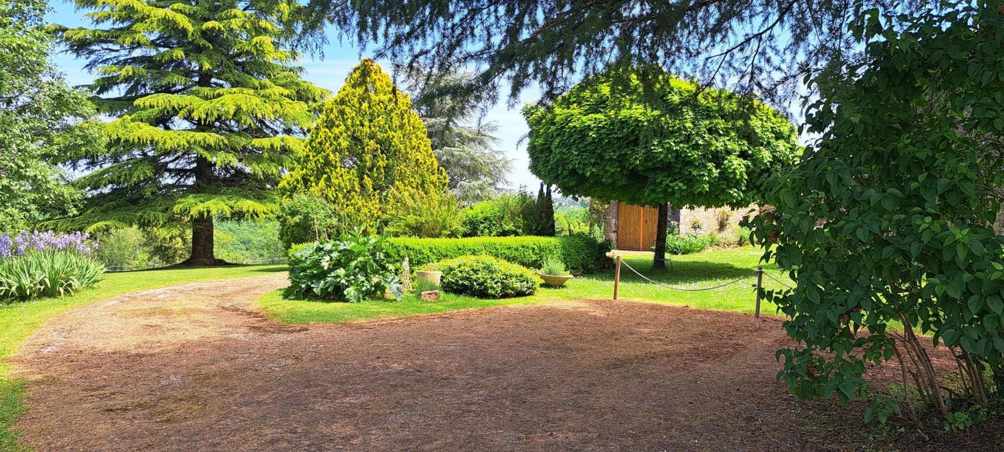 Hauts De Sentelines Sejour Authentique En Pleine Nature Gavaudun Esterno foto